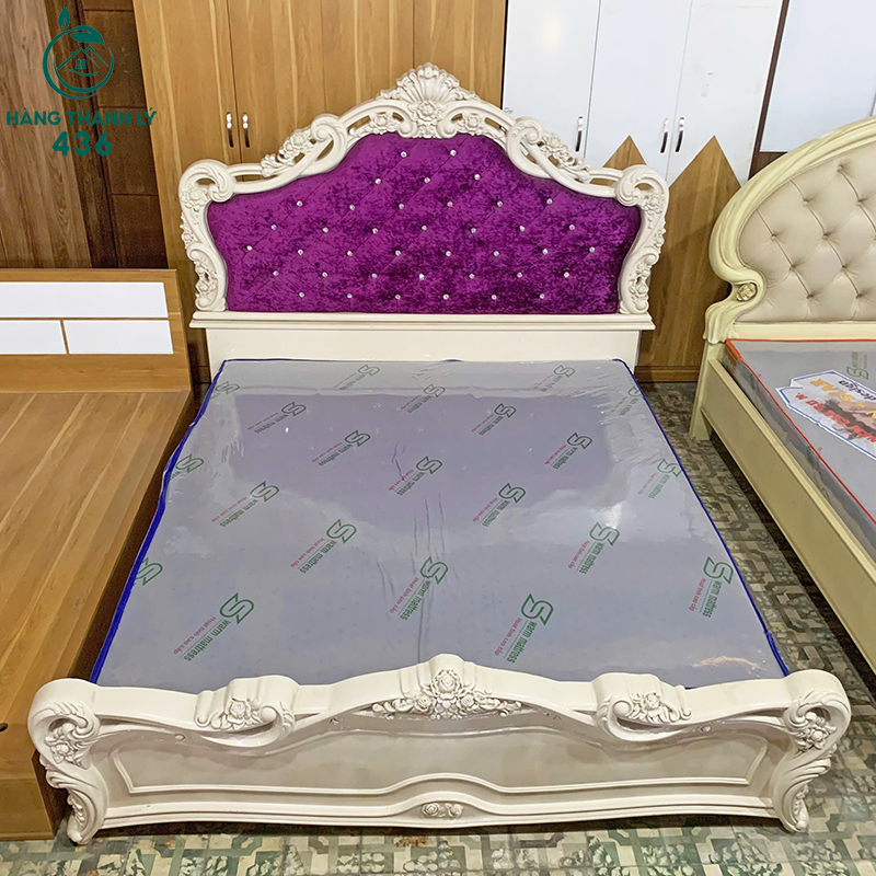 Giường Ngủ Cũ Kiểu Tân Cổ Điển 1M8x2M Độc Đáo giuong-ngu-cu-kieu-tan-co-dien-1m8x2m-1 Giường Ngủ Cũ Kiểu Tân Cổ Điển 1M8x2M Độc Đáo