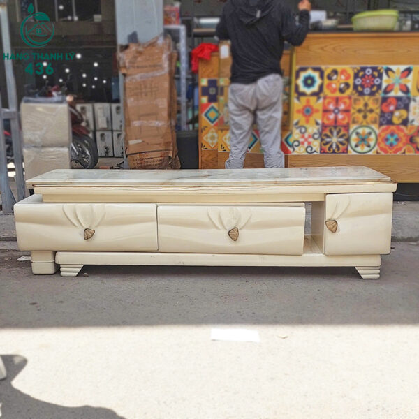 ke-tivi-cu-kieu-dang-doc-dao-mau-sac-hien-dai (2) ke tivi cu kieu dang doc dao mau sac hien dai 2