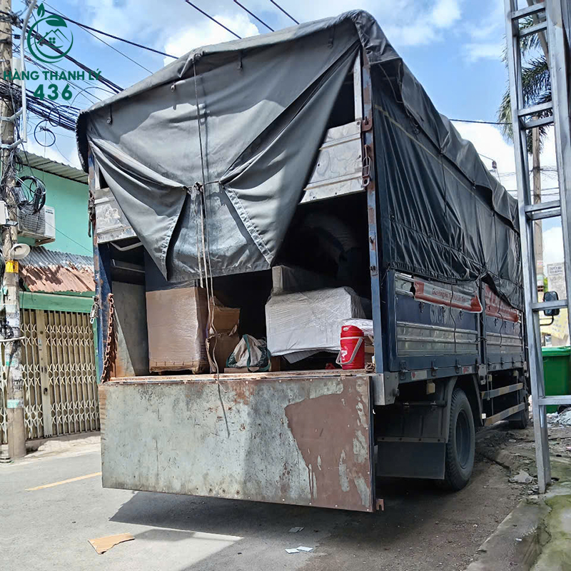 Khám Phá Các Mẫu Tủ Quần Áo Gia Đình Tại Kho Hàng Thanh Lý 436 kham-pha-cac-mau-tu-go-gia-dinh-tai-kho-hang-thanh-ly-436-2 Khám Phá Các Mẫu Tủ Quần Áo Gia Đình Tại Kho Hàng Thanh Lý 436