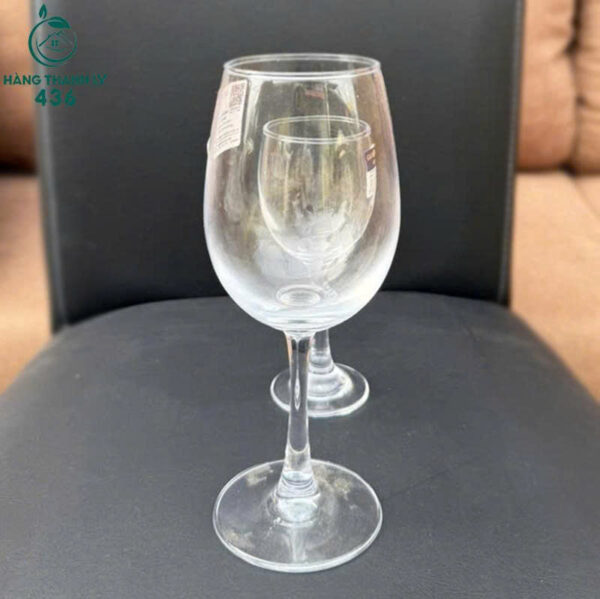 ly-thuy-tinh-uong-ruou-vang-cu-size-lon (2) ly thuy tinh uong ruou vang cu size lon 2