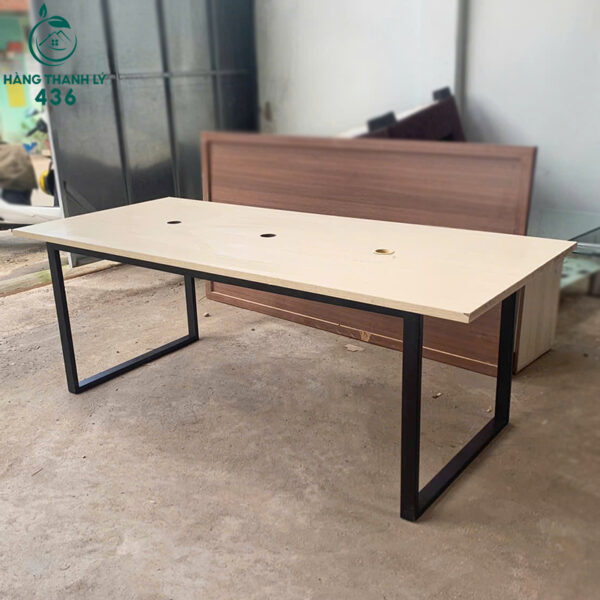 thanh-ly-ban-hop-1mx2m-co-3-lo-di-day-dien-moi-99 (3) thanh ly ban hop 1mx2m co 3 lo di day dien moi 99 3