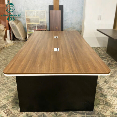 thanh ly ban hop lon 1m2x2m4 bo goc tron moi 99 4