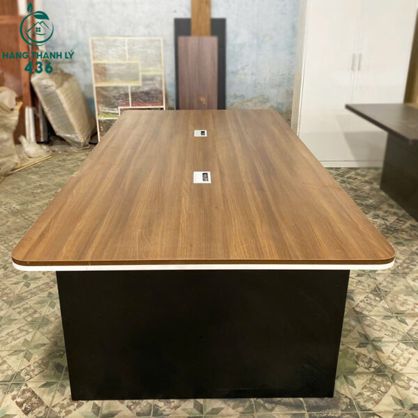 thanh ly ban hop lon 1m2x2m4 bo goc tron moi 99 4