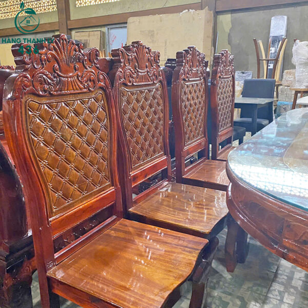 thanh ly bo ban an go tram oval 8 ghe hang moi 99 5