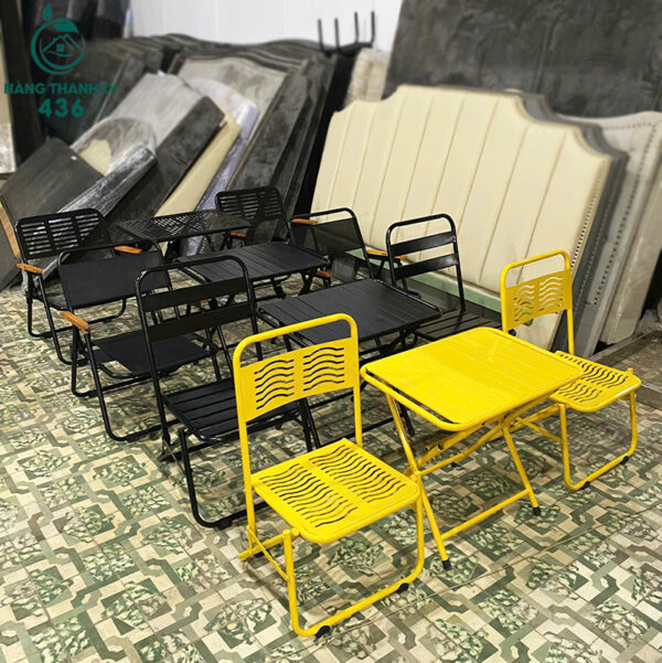 thanh ly bo ban ghe cafe via he mau vang moi 99 1