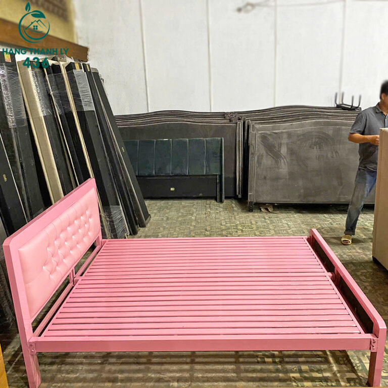 thanh ly giuong ngu khung sat 1m6x2m mau hong moi 99 2