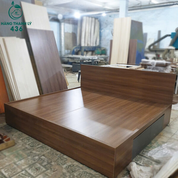 thanh ly giuong thiet ke 2 hoc 2m2x2m 4