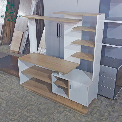 thanh ly ke tivi ket hop vach trang tri nhieu tang 3