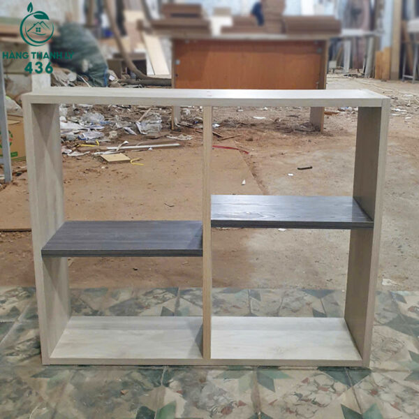 thanh-ly-ke-trung-bay-4-ngan-bang-go-moi-99 (2) thanh ly ke trung bay 4 ngan bang go moi 99 2