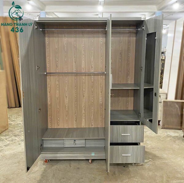 thanh ly tu quan ao 1m4x2m co guong mau xam moi 99 1