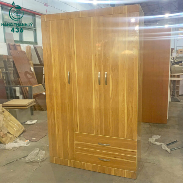 thanh-ly-tu-quan-ao-go-3-canh-1m2x2m (3) thanh ly tu quan ao go 3 canh 1m2x2m 3