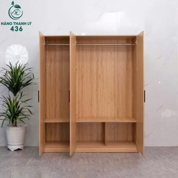 thanh-ly-tu-quan-ao-go-3-canh-1m5x2m (2) thanh ly tu quan ao go 3 canh 1m5x2m 2