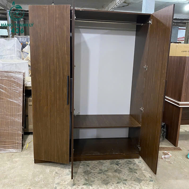 Thanh Lý Tủ Quần Áo Gỗ 3 Cánh 1M5x2M Không Hộc Hàng Mới 99% (Nhiều Màu) thanh-ly-tu-quan-ao-go-3-canh-1m5x2m-khong-hoc-hang-moi-99-nhieu-mau-1 Thanh Lý Tủ Quần Áo Gỗ 3 Cánh 1M5x2M Không Hộc Hàng Mới 99% (Nhiều Màu)