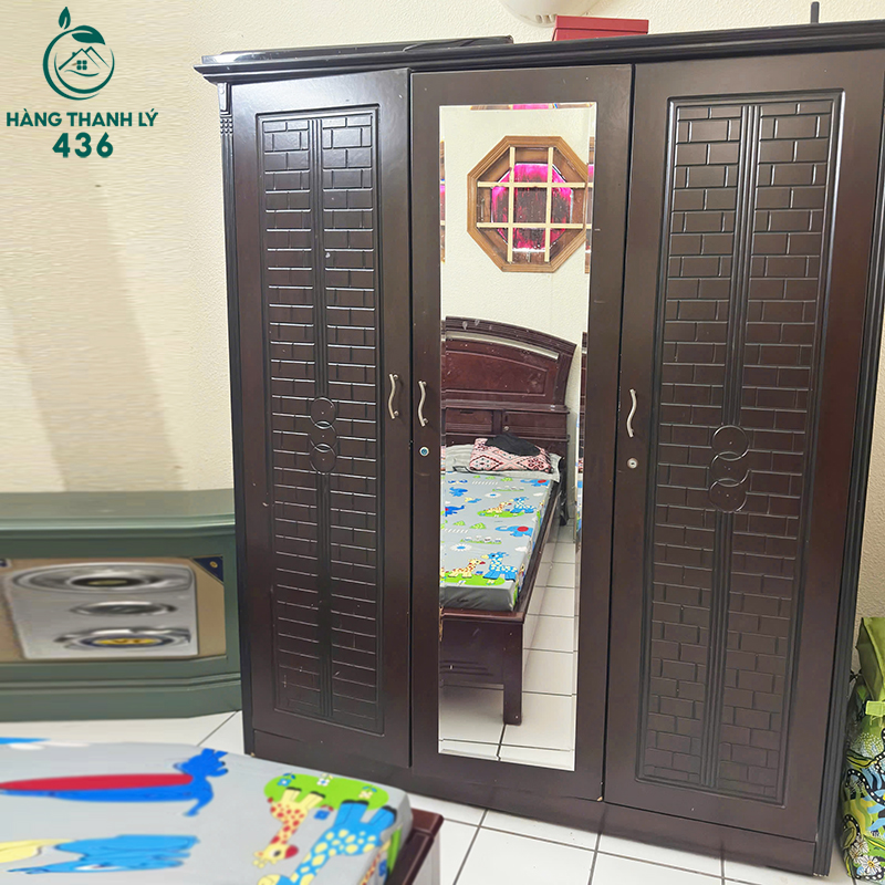 Tủ Quần Áo Cũ 3 Cánh Có Gương Bên Ngoài tu-quan-ao-cu-3-canh-co-guong-ben-ngoai Tủ Quần Áo Cũ 3 Cánh Có Gương Bên Ngoài
