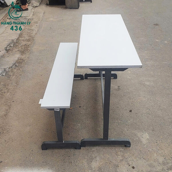 xa kho bo ban ghe cu danh cho lop hoc 2