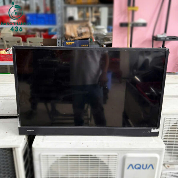 xa kho tivi toshiba cu hang dep con dung tot 1