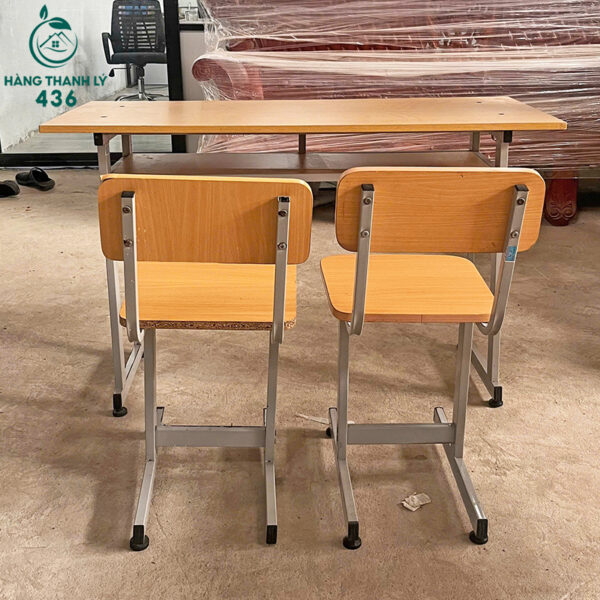 ban ghe hoc sinh go cu thiet ke don gian hien dai 5