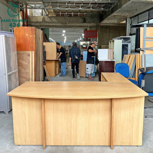 ban-giam-doc-go-cu-goc-l-kich-thuoc-rong-rai (3) ban giam doc go cu goc l kich thuoc rong rai 3