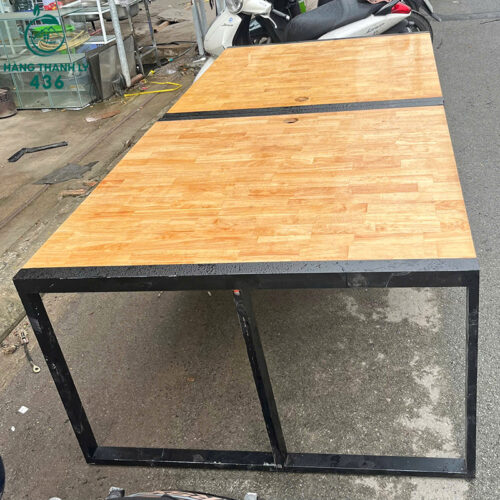 ban hop go cao su cu 1m2x2m4 chan sat son tinh dien 1