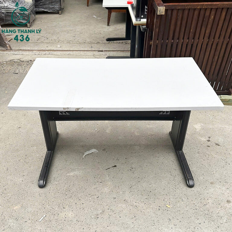 ban lam viec chan sat cu 1m2x70cm mat go hien dai 2