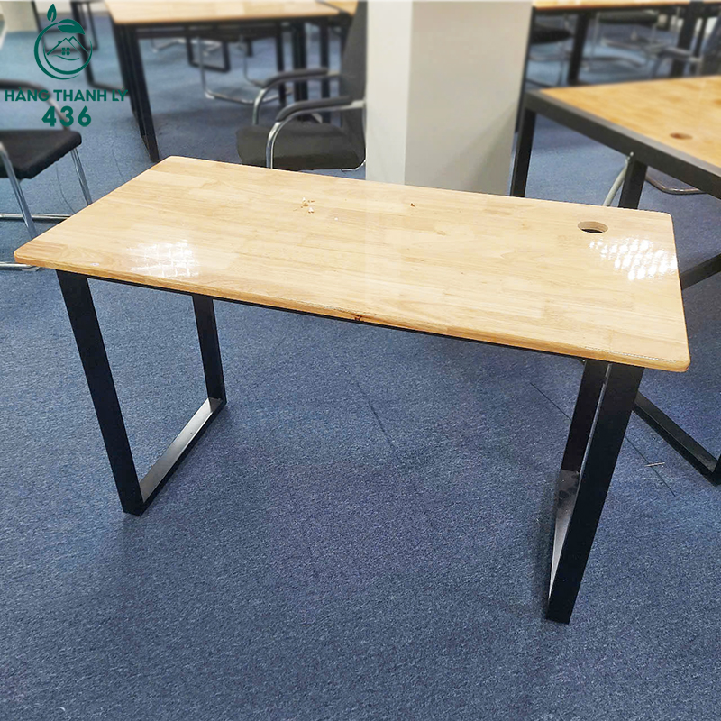 Bàn Làm Việc Cũ 1M2x60CM Mặt Gỗ Chân Sắt Chữ U ban-lam-viec-cu-1m2x60cm-mat-go-chan-sat-chu-u-2 Bàn Làm Việc Cũ 1M2x60CM Mặt Gỗ Chân Sắt Chữ U