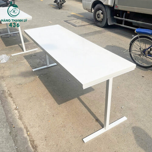 ban lam viec cu mat go chan sat 1m8x75cm 4