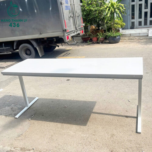 ban lam viec cu mat go chan sat 1m8x75cm 5