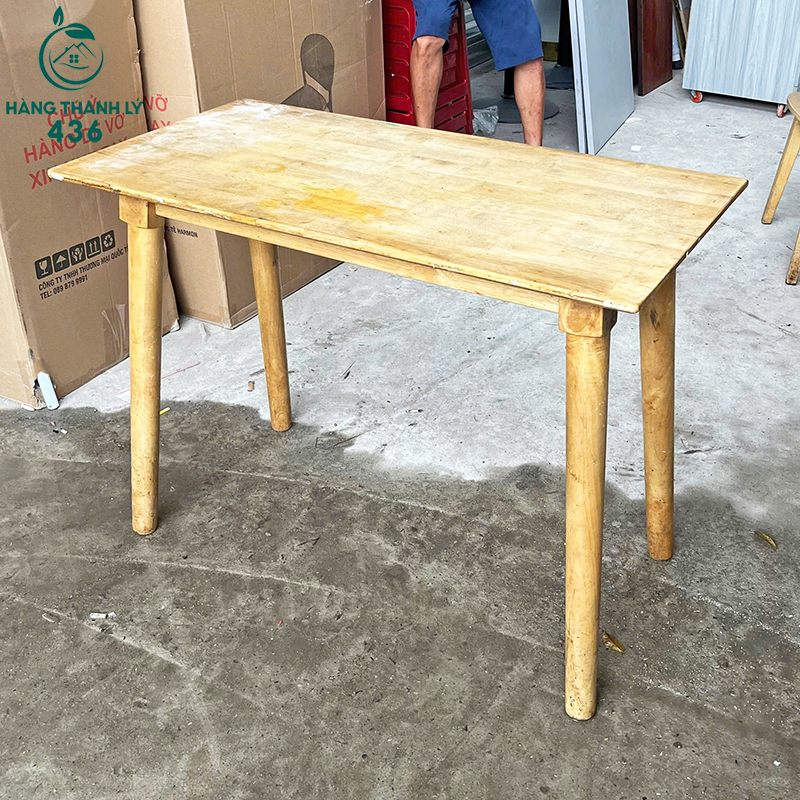 ban-quan-an-go-cu-mau-sang-con-dung-tot-gia-re-2 Bàn Quán Ăn Gỗ Cũ Màu Sáng Còn Dùng Tốt Giá Rẻ