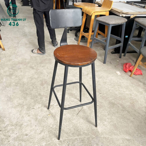 Bộ Bàn Ghế Bar Gỗ Cũ Chân Cao Số Lượng Nhiều 4 bo ban ghe bar go cu chan cao so luong nhieu 4