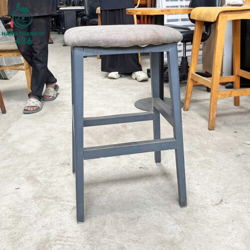Ghế Đẩu Quầy Bar Cũ Bọc Đệm Vải Chân Kim Loại 4 ghe dau quay bar cu boc dem vai chan kim loai 3
