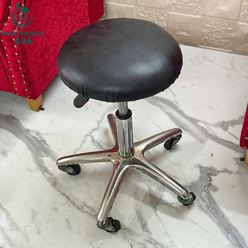 Ghế Đôn Chân Xoay Cũ Bọc Đệm Da Hiện Đại ghe-don-chan-xoay-cu-boc-dem-da-hien-dai-1 Ghế Đôn Chân Xoay Cũ Bọc Đệm Da Hiện Đại