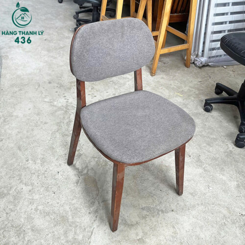 Ghế Quán Cafe Bọc Đệm Vải Cũ Chân Gỗ Hiện Đại 4 ghe quan cafe boc dem vai cu chan go hien dai 1