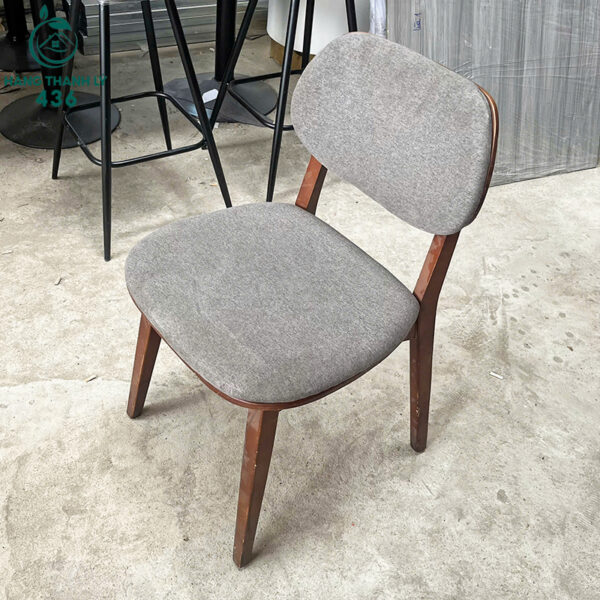 ghe-quan-cafe-boc-dem-vai-cu-chan-go-hien-dai (2) ghe quan cafe boc dem vai cu chan go hien dai 2