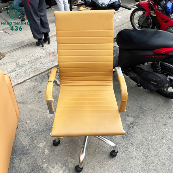ghe van phong cu lung cao boc da mau vang nhat 4