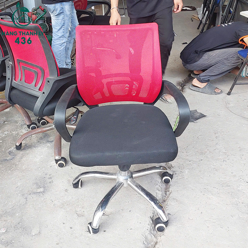 Ghế Văn Phòng Lưng Lưới Cũ Có Tay Vịn Và Chân Xoay Kim Loại (Nhiều Mẫu) ghe-van-phong-lung-luoi-cu-co-tay-vin-va-chan-xoay-kim-loai-nhieu-mau Ghế Văn Phòng Lưng Lưới Cũ Có Tay Vịn Và Chân Xoay Kim Loại (Nhiều Mẫu)