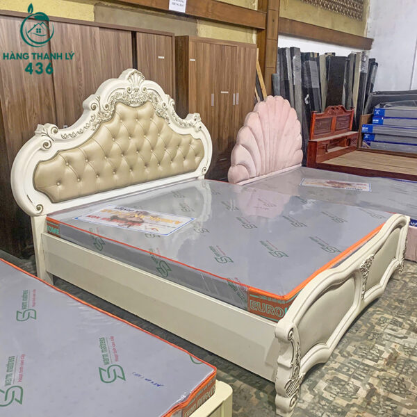 giuong-ngu-cu-phong-cach-hoang-gia-hang-dep (2) giuong ngu cu phong cach hoang gia hang dep 2