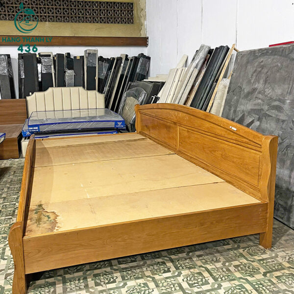 giuong ngu go cu 3m7 rong rai tien loi gia tot 4