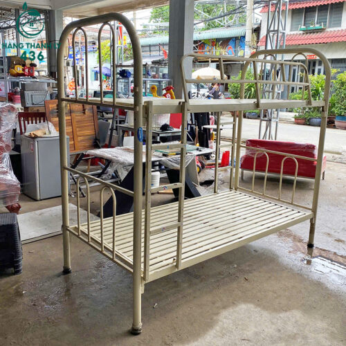 giuong tang sat cu 2m06x1m85 hang con dung tot 4