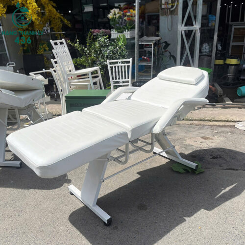 Giường Tiêm Filler Cũ Màu Trắng Bọc Da Hàng Đẹp 11 giuong tiem filler cu mau trang boc da hang dep 1