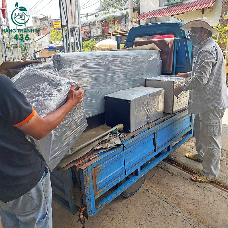 hoat-dong-giao-don-tai-hang-thanh-ly-436-1 Hàng Thanh Lý 436 – Nhộn Nhịp Giao Đơn Mùa Lễ Quốc Khánh 2/9