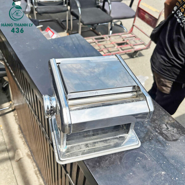 may-lam-mi-thu-cong-cu-bang-inox-hang-con-dung-tot (2) may lam mi thu cong cu bang inox hang con dung tot 2