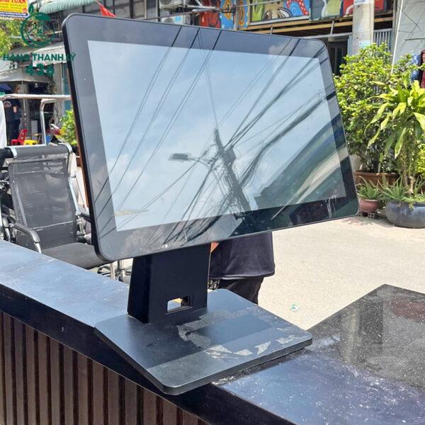 may tinh tien cam ung cu hang con dung tot 3