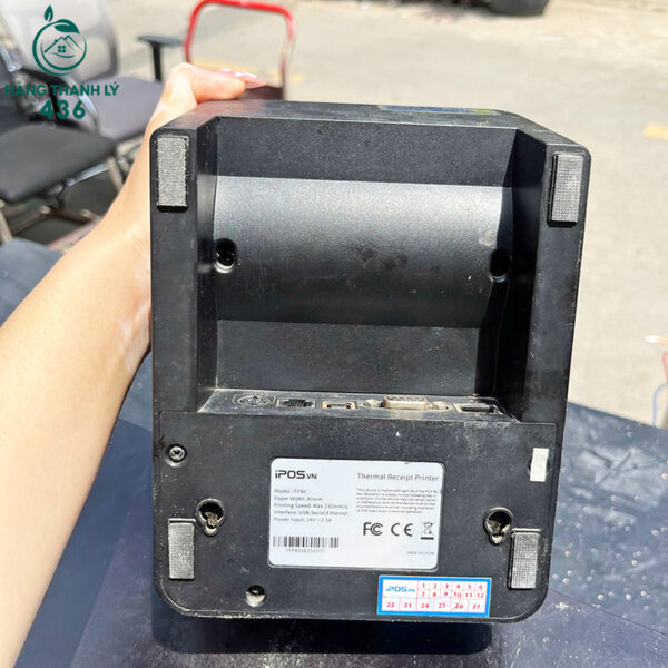 may tinh tien cam ung cu hang con dung tot 8