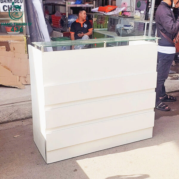 quay le tan cu 1m2x1m1 mau trang mat kinh gia tot 2