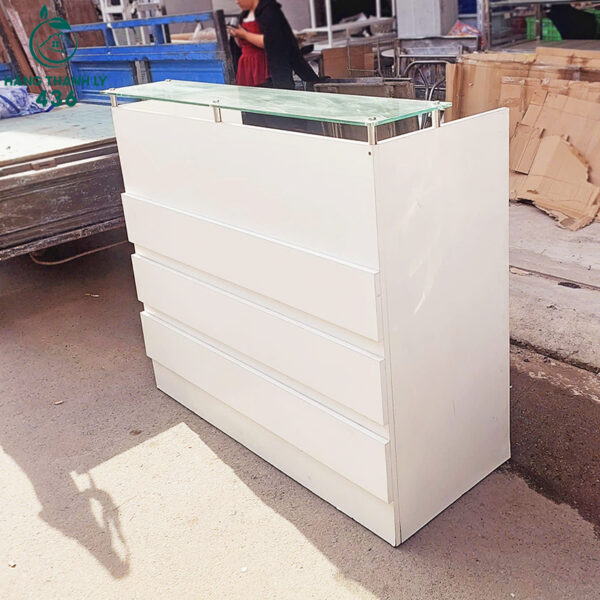 quay le tan cu 1m2x1m1 mau trang mat kinh gia tot 4