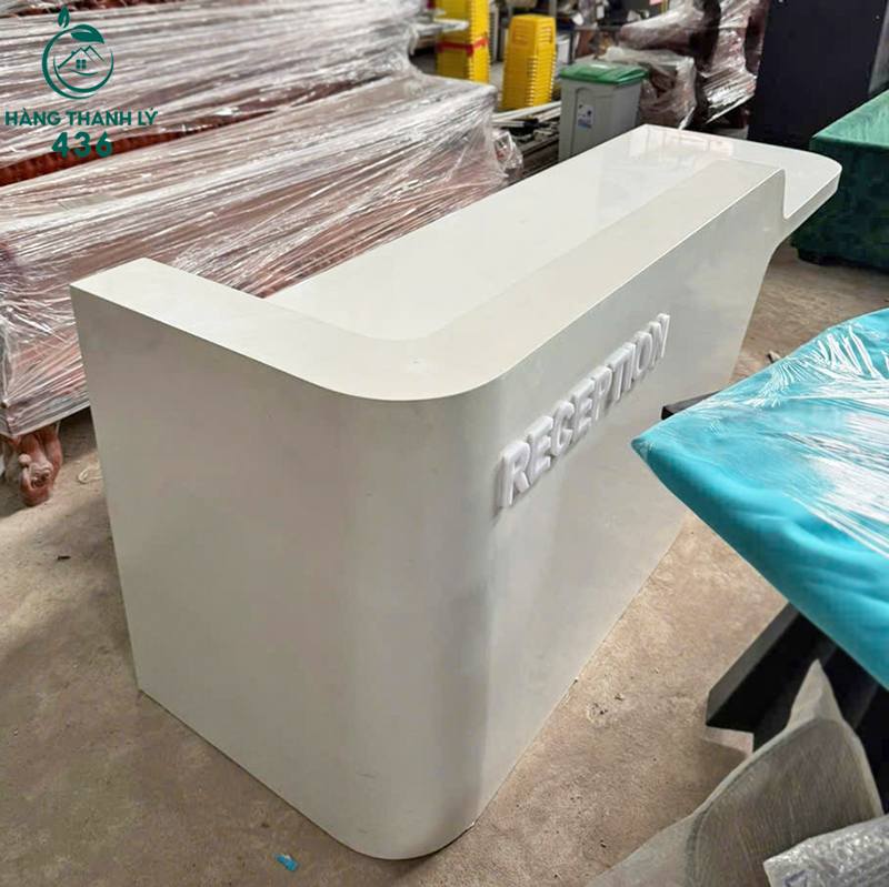 Quầy Lễ Tân Cũ 2M4x95CM Màu Trắng Phối Xanh Độc Đáo quay-le-tan-cu-2m4x95cm-mau-trang-phoi-xanh-doc-dao-1 Quầy Lễ Tân Cũ 2M4x95CM Màu Trắng Phối Xanh Độc Đáo