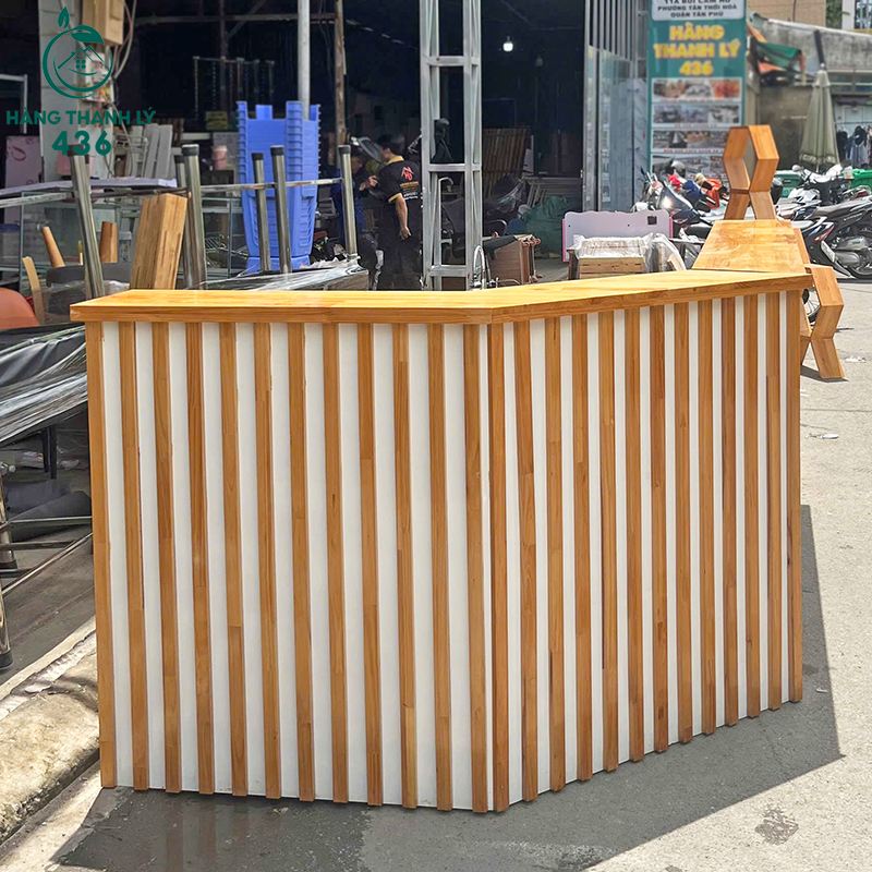 quay-pha-che-cu-2m8x2m1-tich-hop-bon-rua-tien-loi-2 Quầy Pha Chế Cũ 2M8x2M1 Tích Hợp Bồn Rửa Tiện Lợi