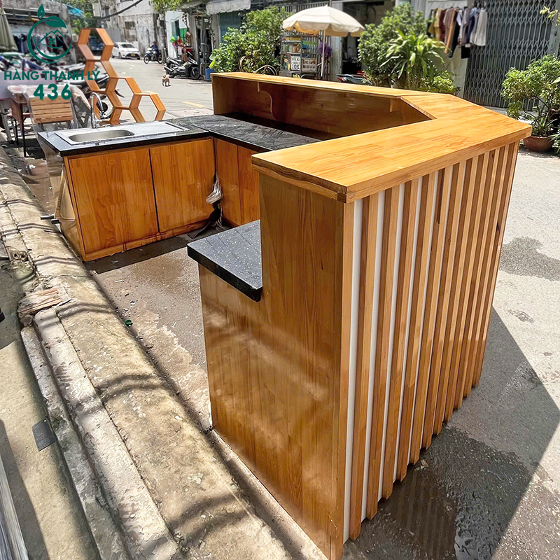 quay-pha-che-cu-2m8x2m1-tich-hop-bon-rua-tien-loi-3 Quầy Pha Chế Cũ 2M8x2M1 Tích Hợp Bồn Rửa Tiện Lợi
