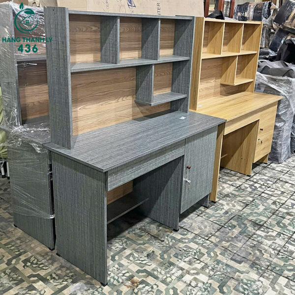 thanh ly ban hoc sinh kem gia sach hien dai 2