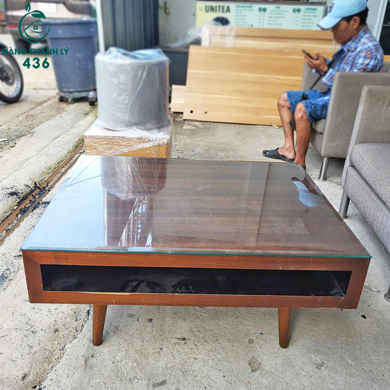 Bộ Ghế Sofa Bọc Da Cũ Phong Cách Cổ Điển Giá Tốt thanh-ly-ban-tra-bang-go-2 Bộ Ghế Sofa Bọc Da Cũ Phong Cách Cổ Điển Giá Tốt